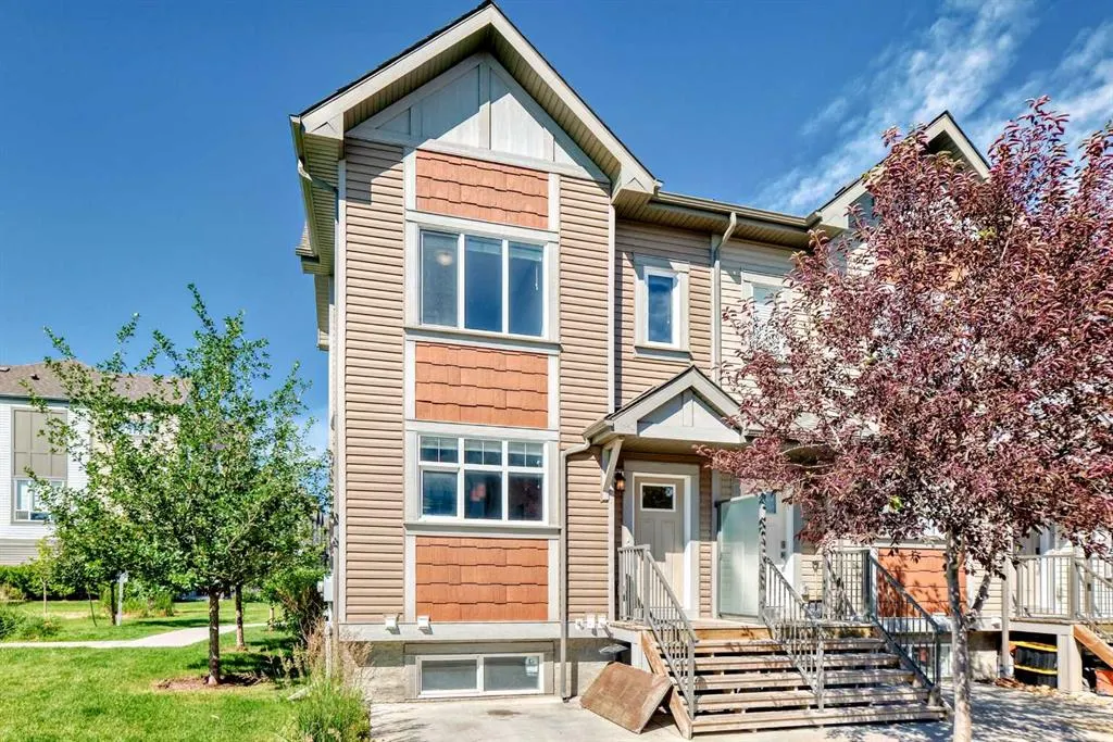 203 Copperstone Park SE