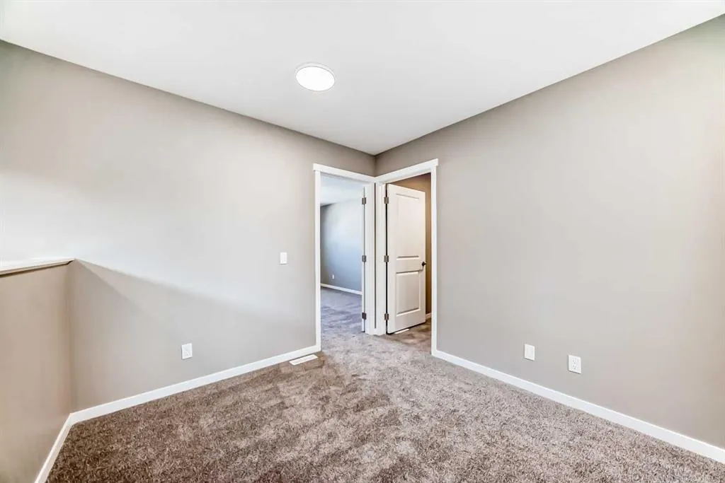 1130 Mahogany Boulevard SE