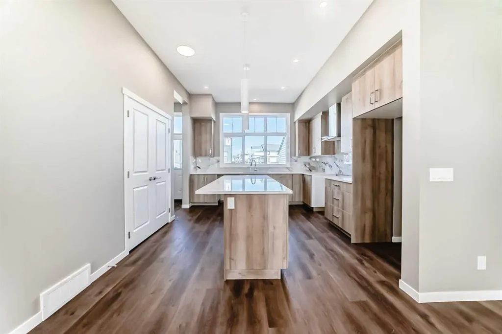 1130 Mahogany Boulevard SE