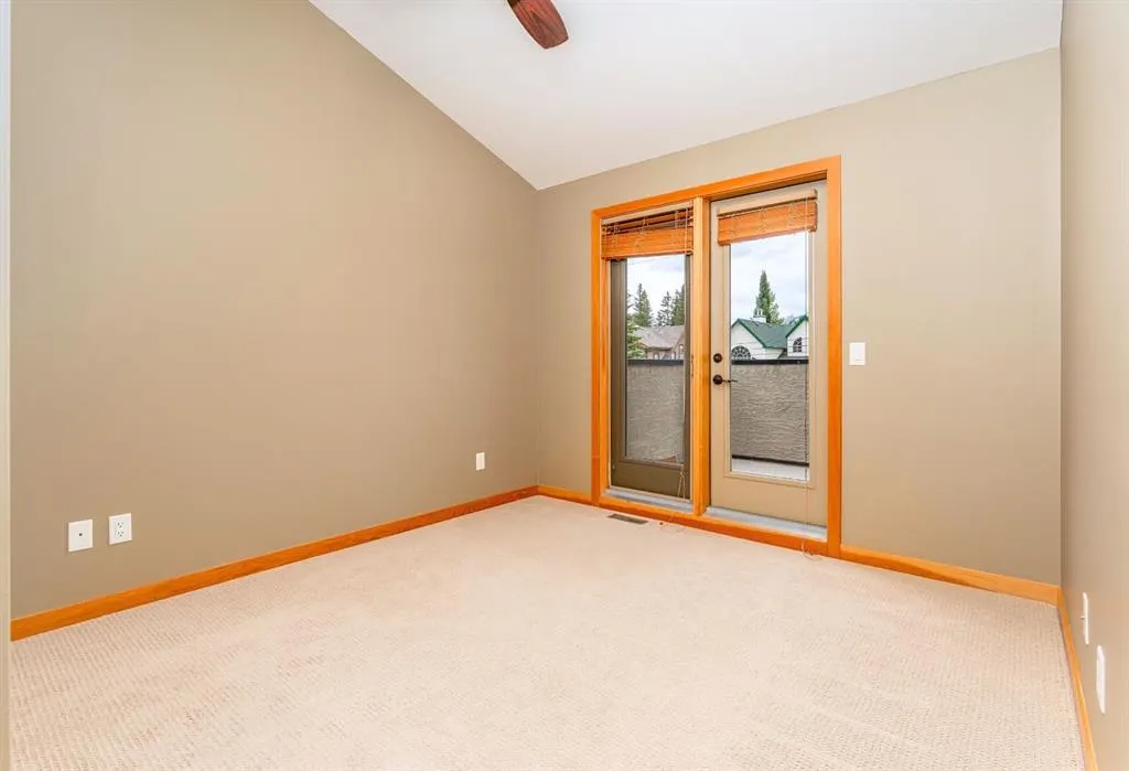 722 3rd Street, #2