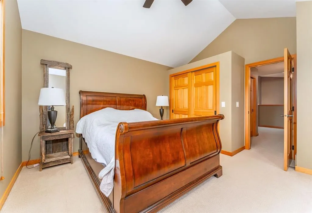 722 3rd Street, #2