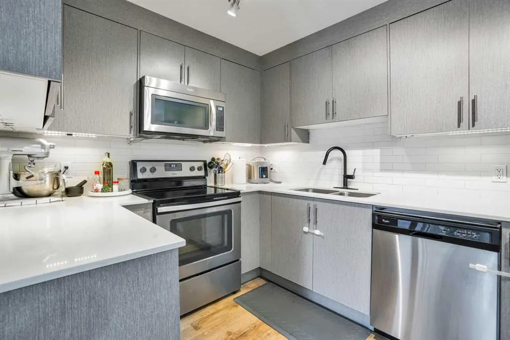 302 Skyview ranch Drive NE, #1308