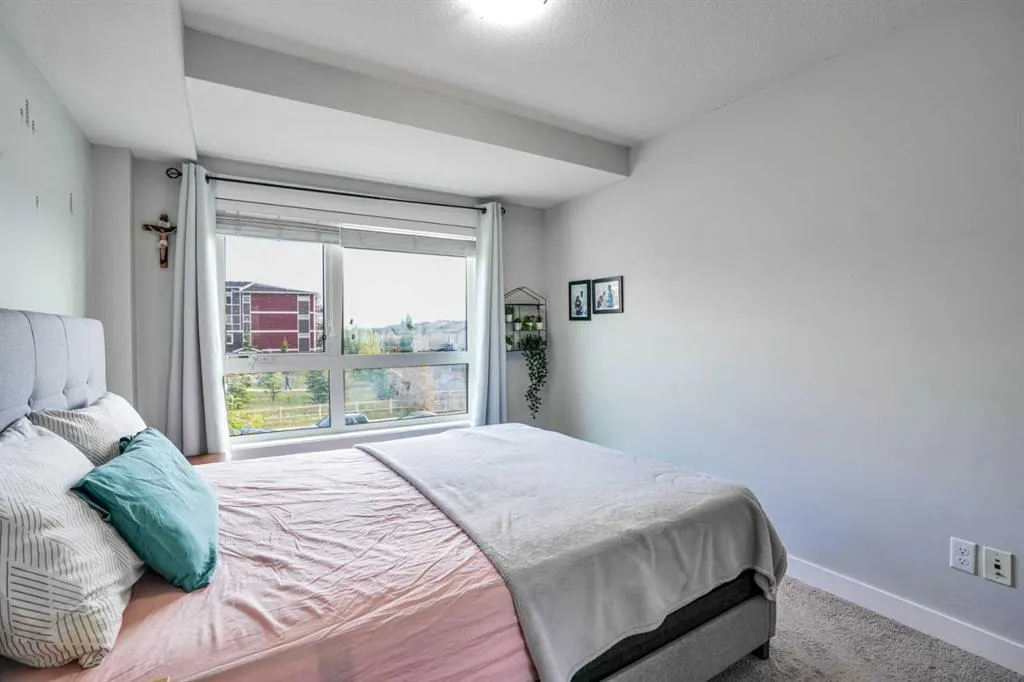 302 Skyview ranch Drive NE, #1308