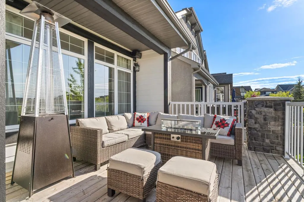 24 Masters Court SE