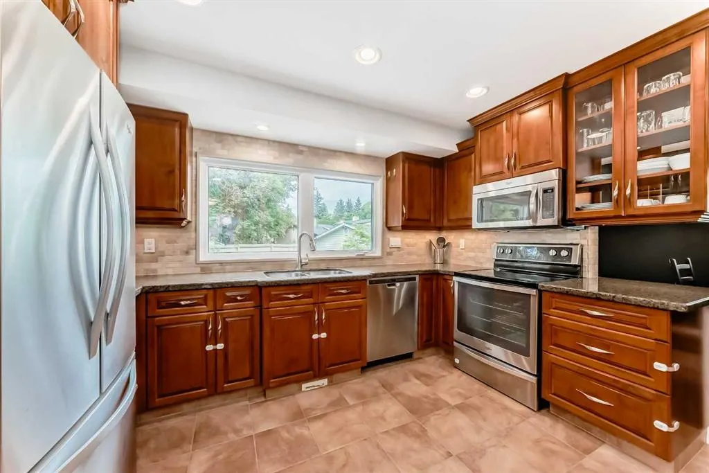 832 Cannell Road SW