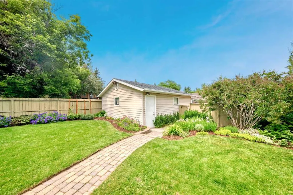 832 Cannell Road SW