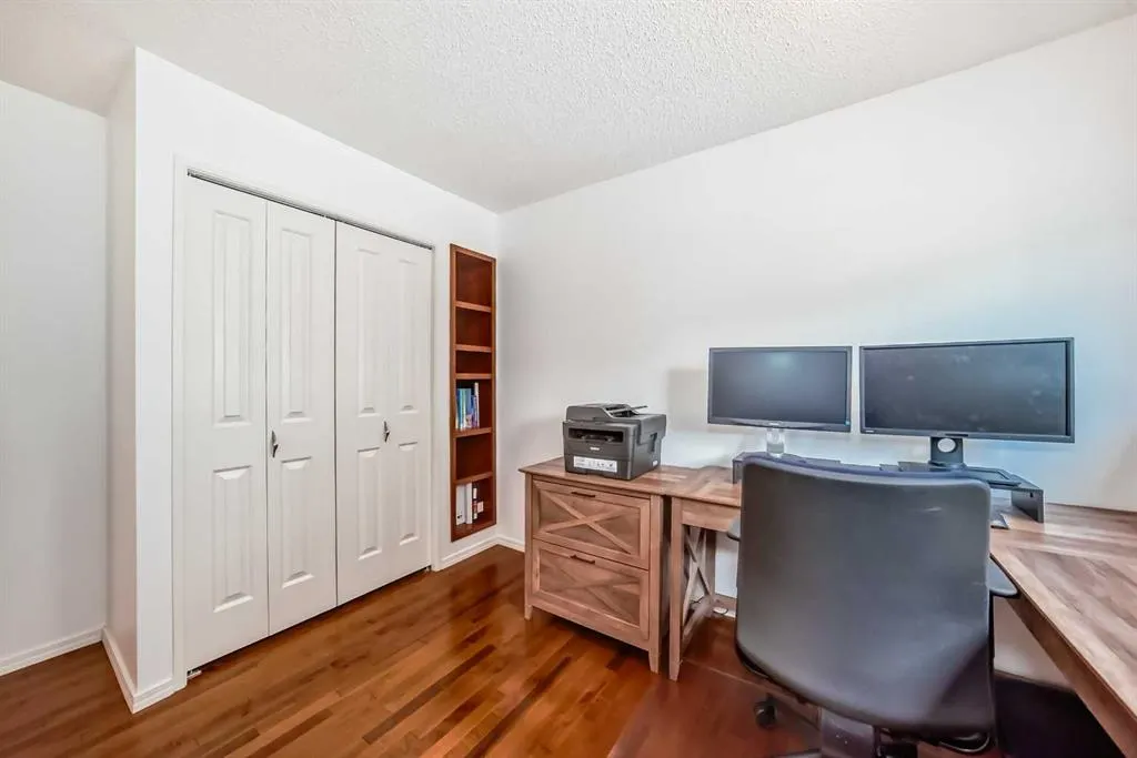 832 Cannell Road SW