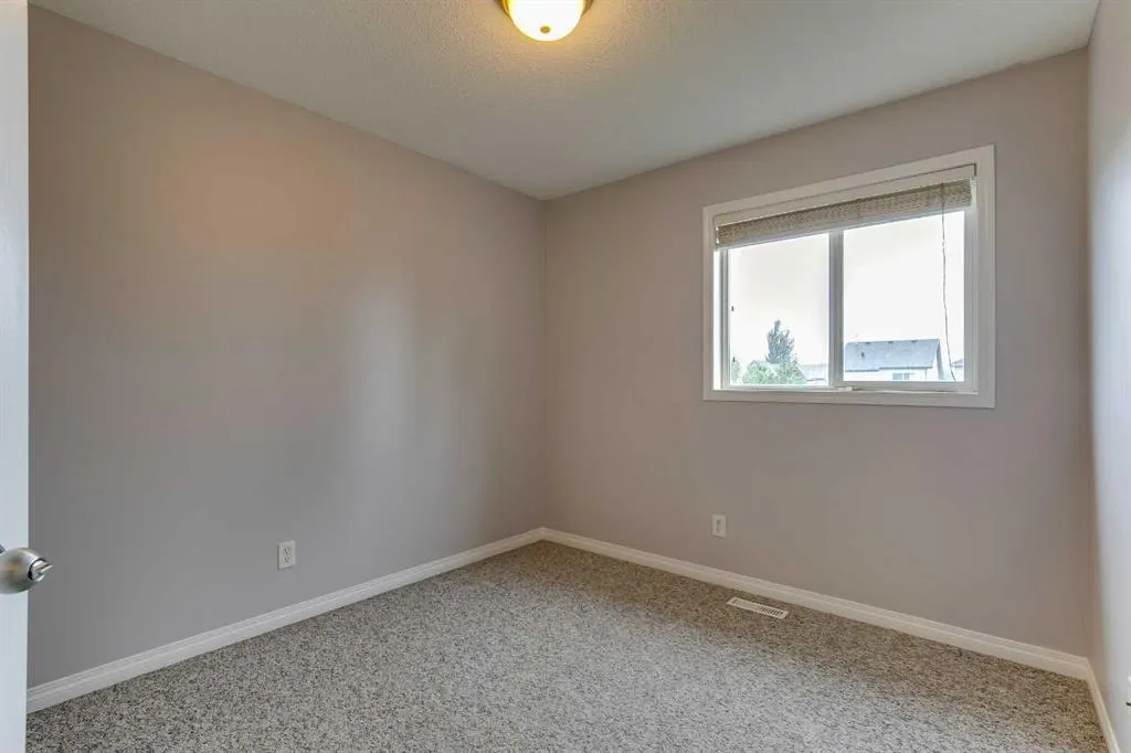 124 Prestwick Villas SE