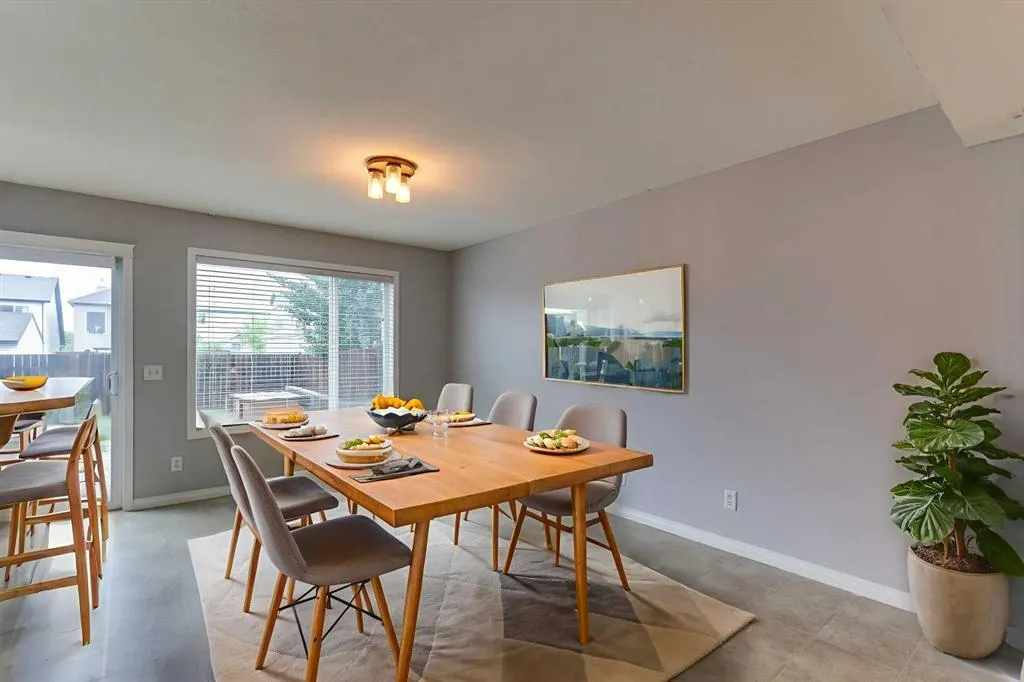 124 Prestwick Villas SE