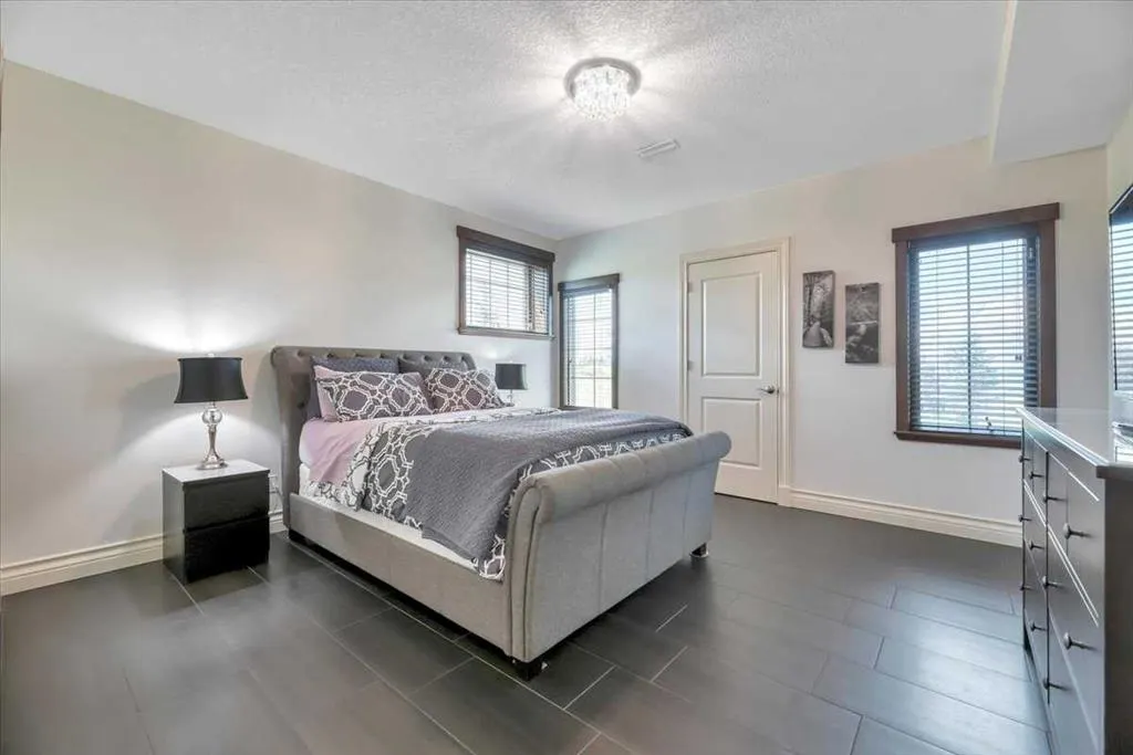 306087 Aspen Meadows Rise E