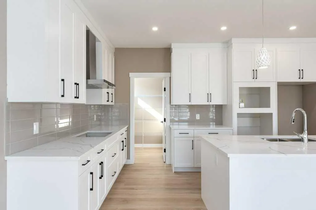 214 Monterey Bay SE