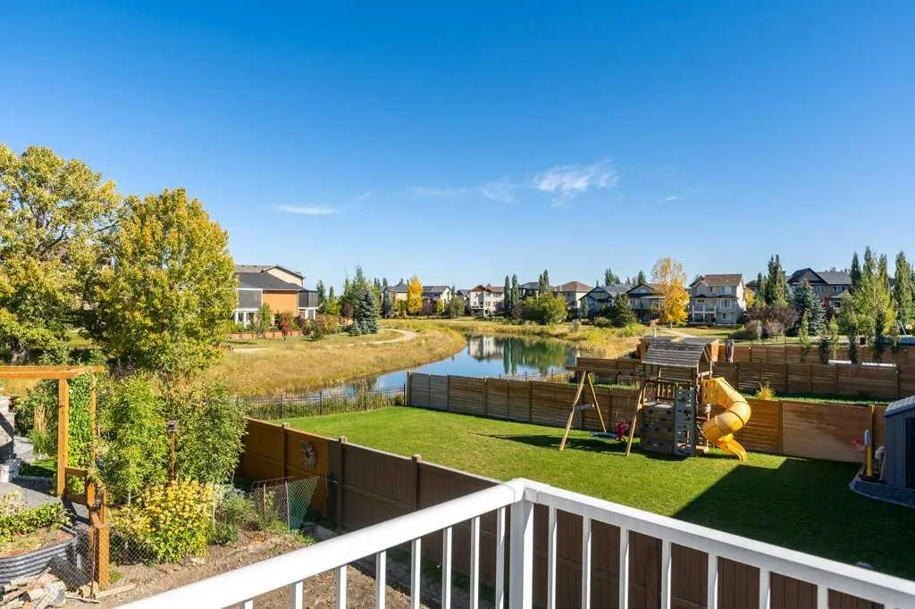 214 Monterey Bay SE
