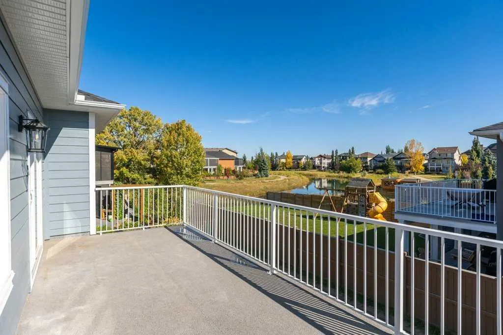 214 Monterey Bay SE