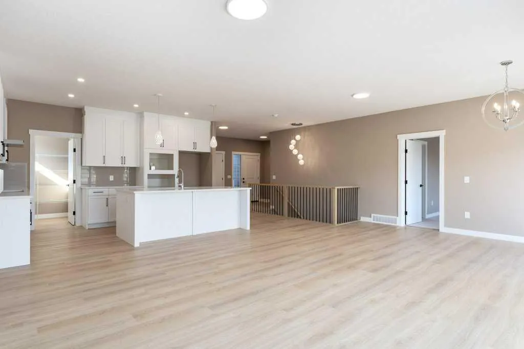 214 Monterey Bay SE