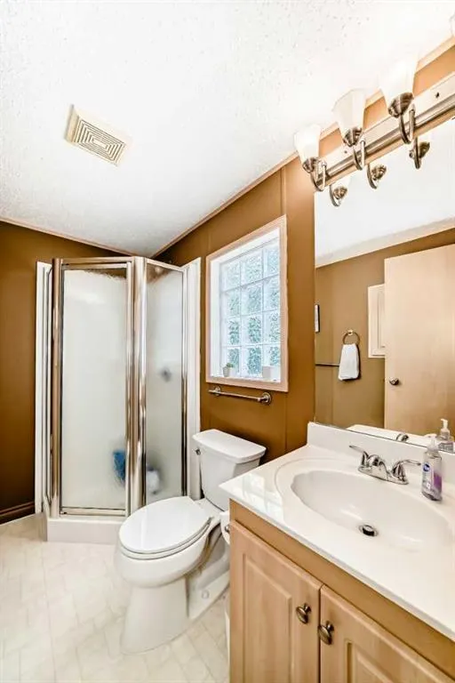 99 arbour lake Road NW, #31