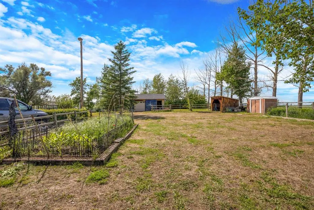 56053 Ridgeview Drive E