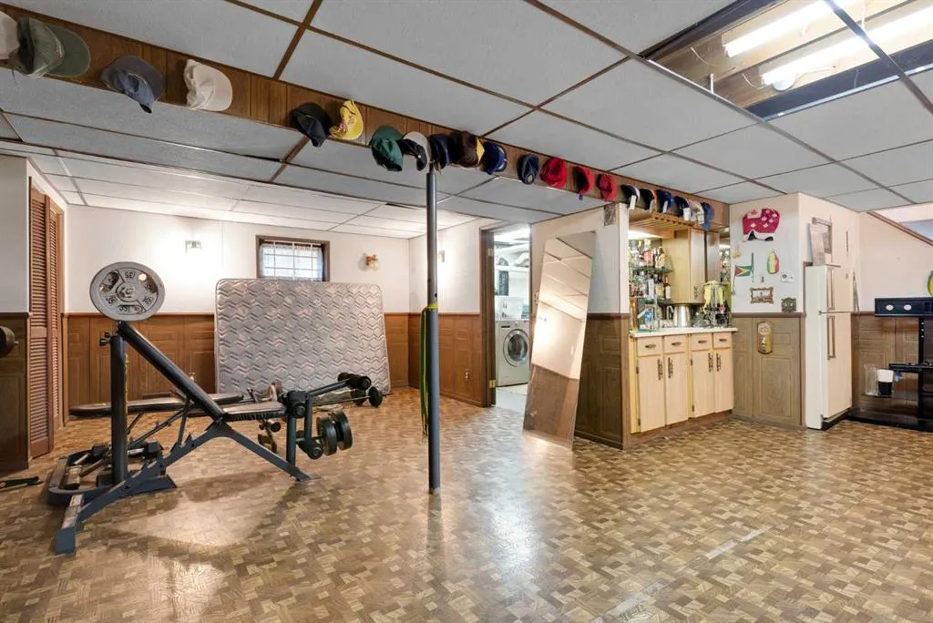 56053 Ridgeview Drive E