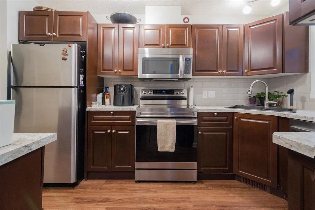 140 Sagewood Boulevard SW, #504
