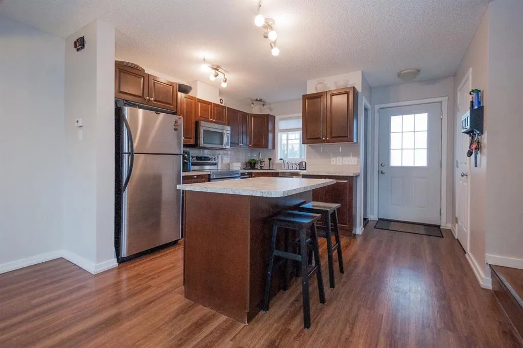 140 Sagewood Boulevard SW, #504
