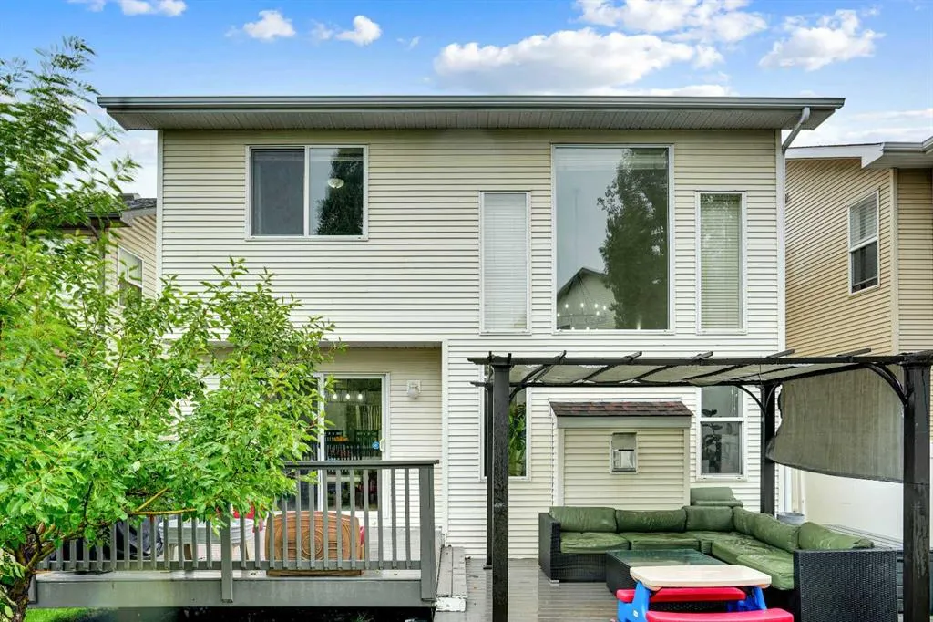 19 New Brighton Drive SE