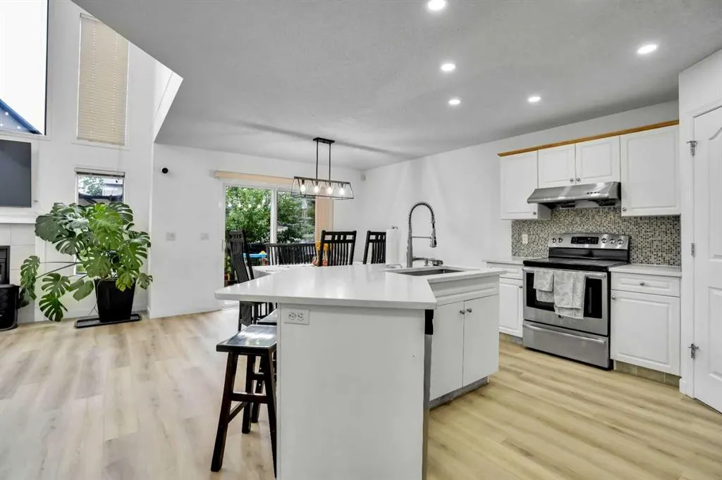 19 New Brighton Drive SE