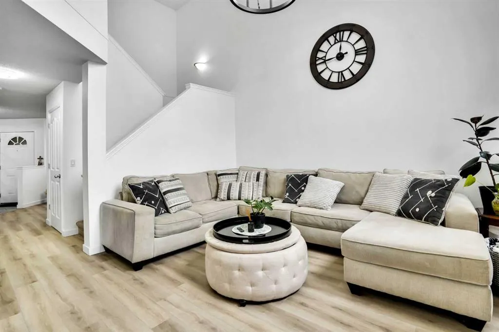 19 New Brighton Drive SE