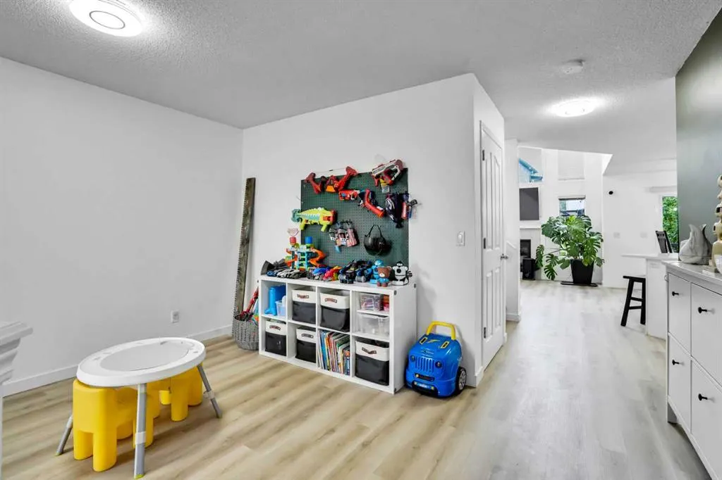 19 New Brighton Drive SE