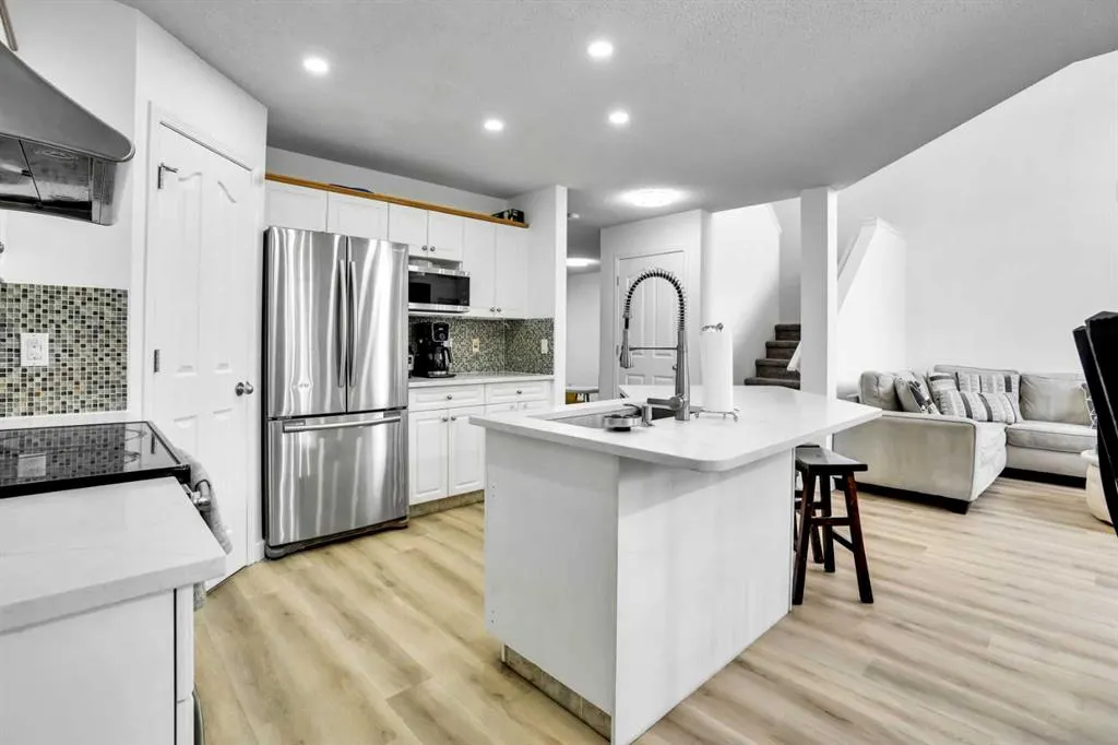 19 New Brighton Drive SE