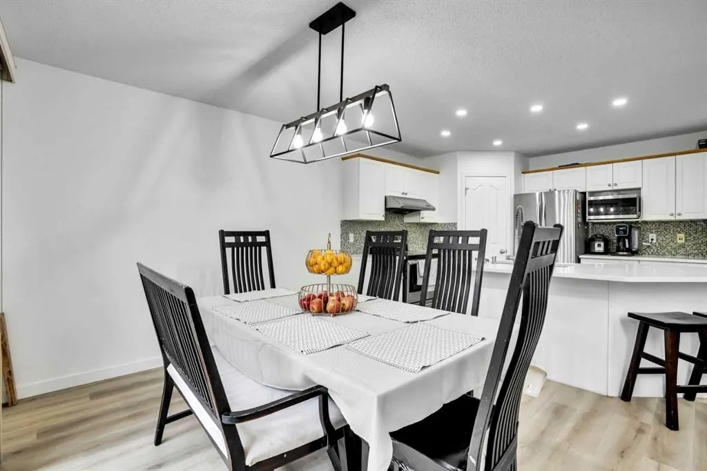 19 New Brighton Drive SE