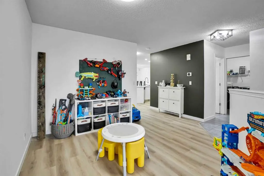19 New Brighton Drive SE