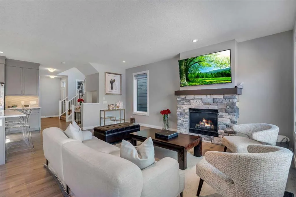 27 Cranbrook Court SE