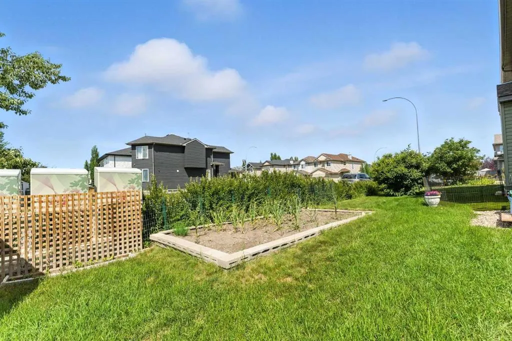 5 Bridlecrest Court SW
