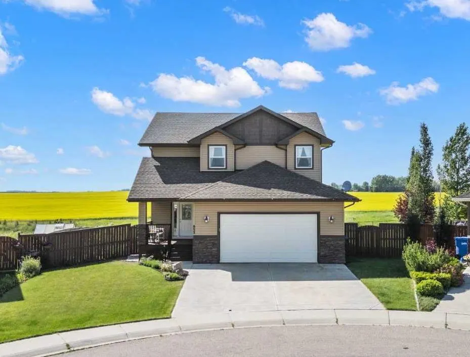 653 West Highland Crescent