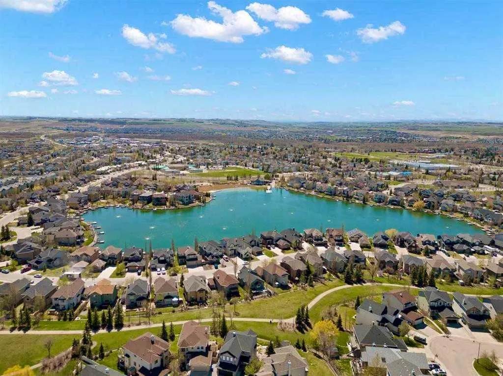 92 Crystal Shores Road, #3102
