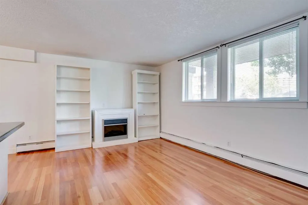 927 2 Avenue NW, #105