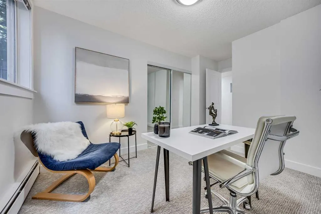 927 2 Avenue NW, #105