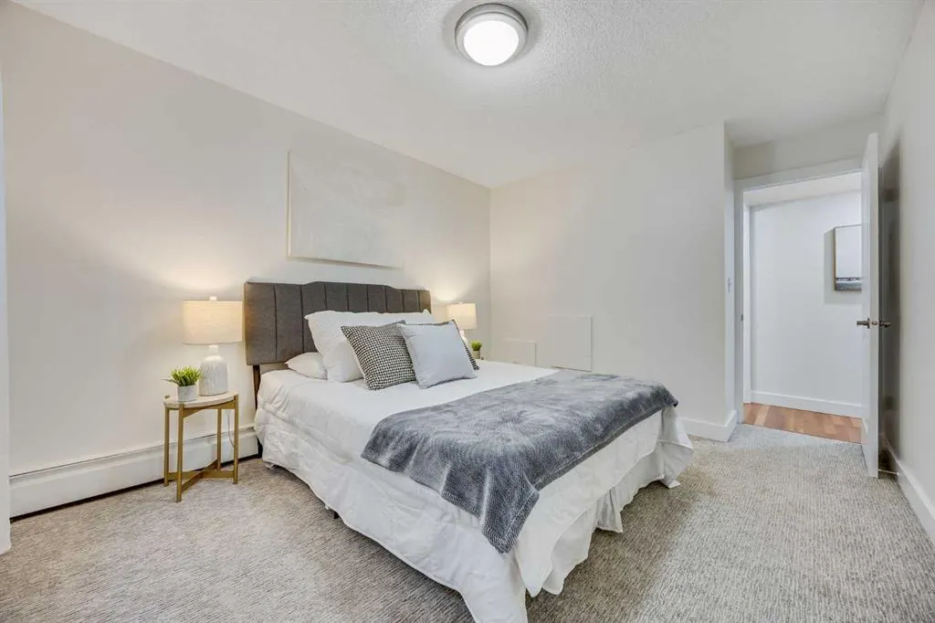 927 2 Avenue NW, #105
