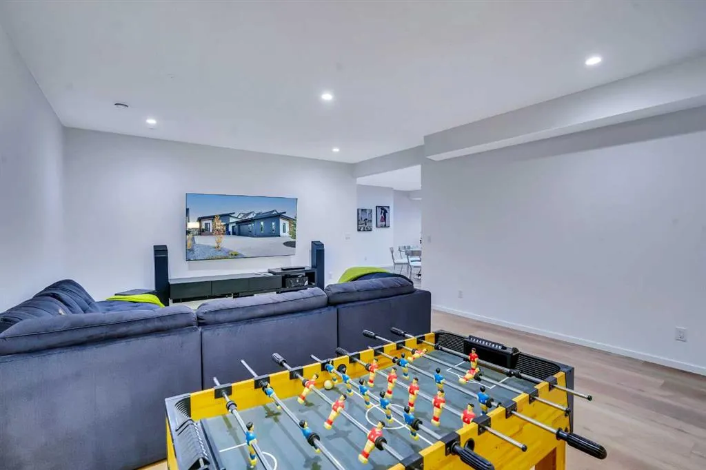 133 Glyde Park