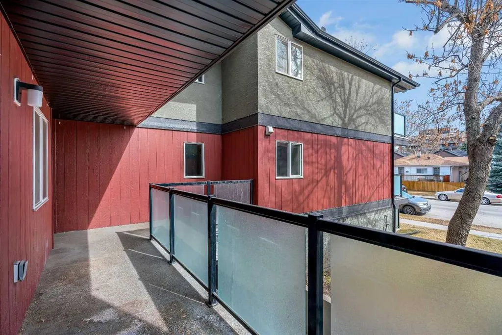 1915 26 Street SW, #206