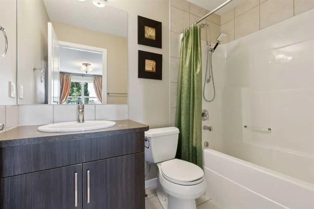 10 AUBURN BAY Avenue SE, #614