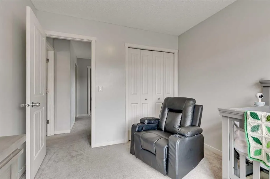 105 Copperpond Landing SE