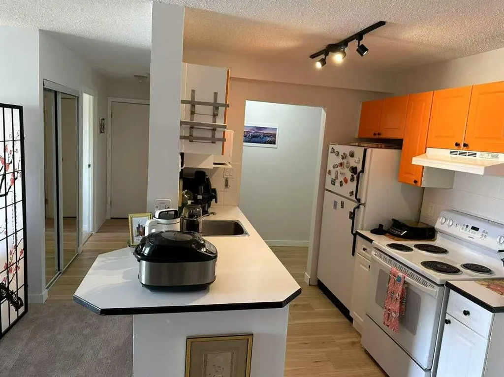 1330 15 Avenue SW, #1204