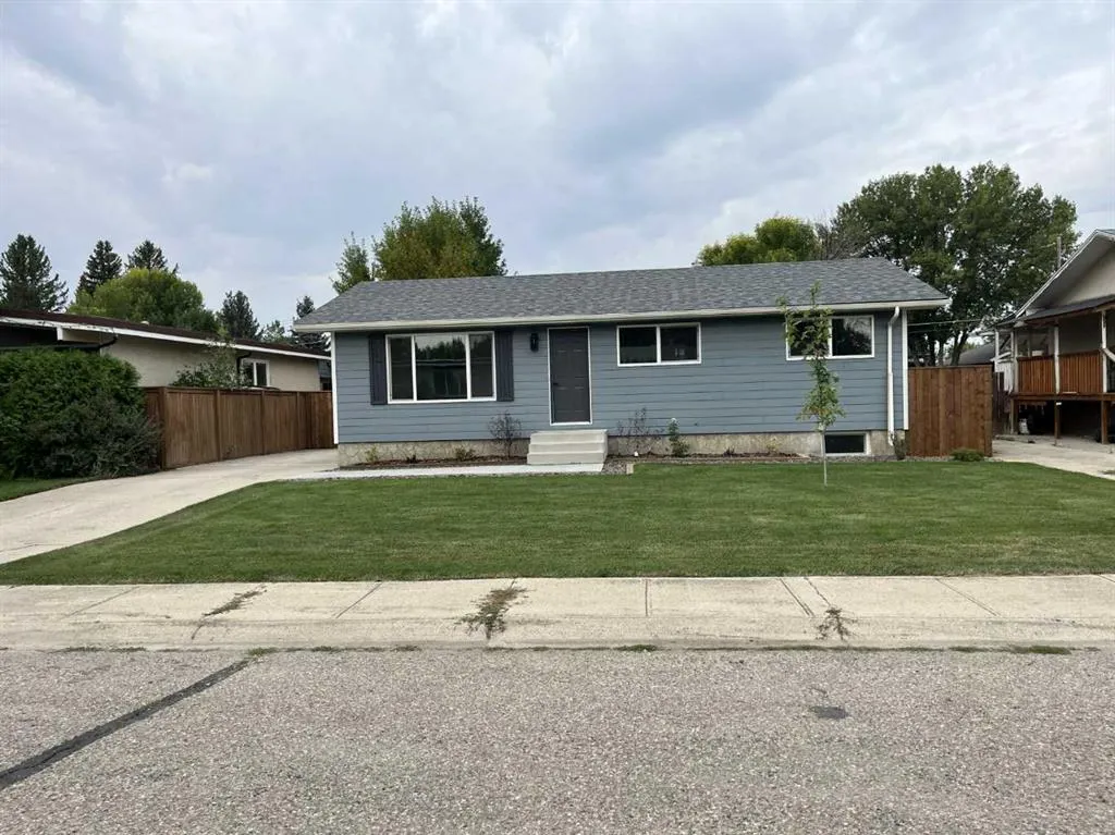 1818 10A Street