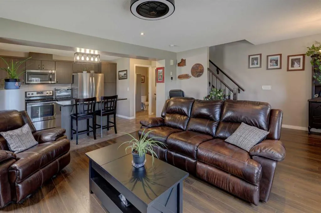 140 Windford Grove SW