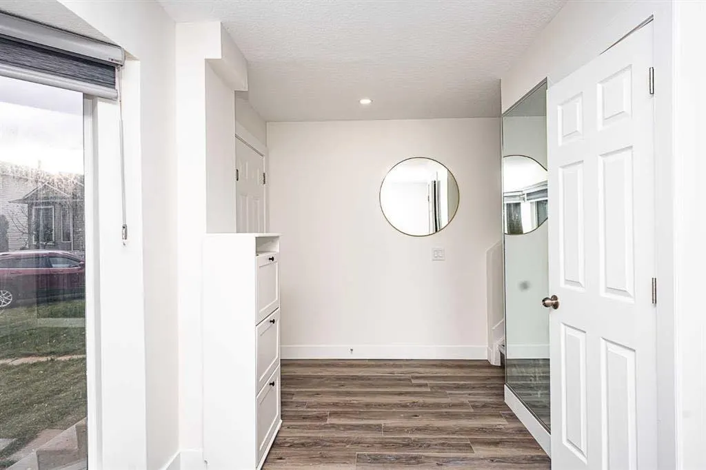339 Martinbrook Place NE