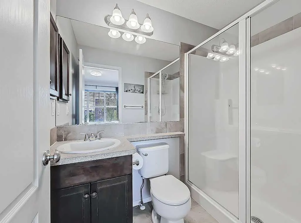 92 Cranford Crescent SE