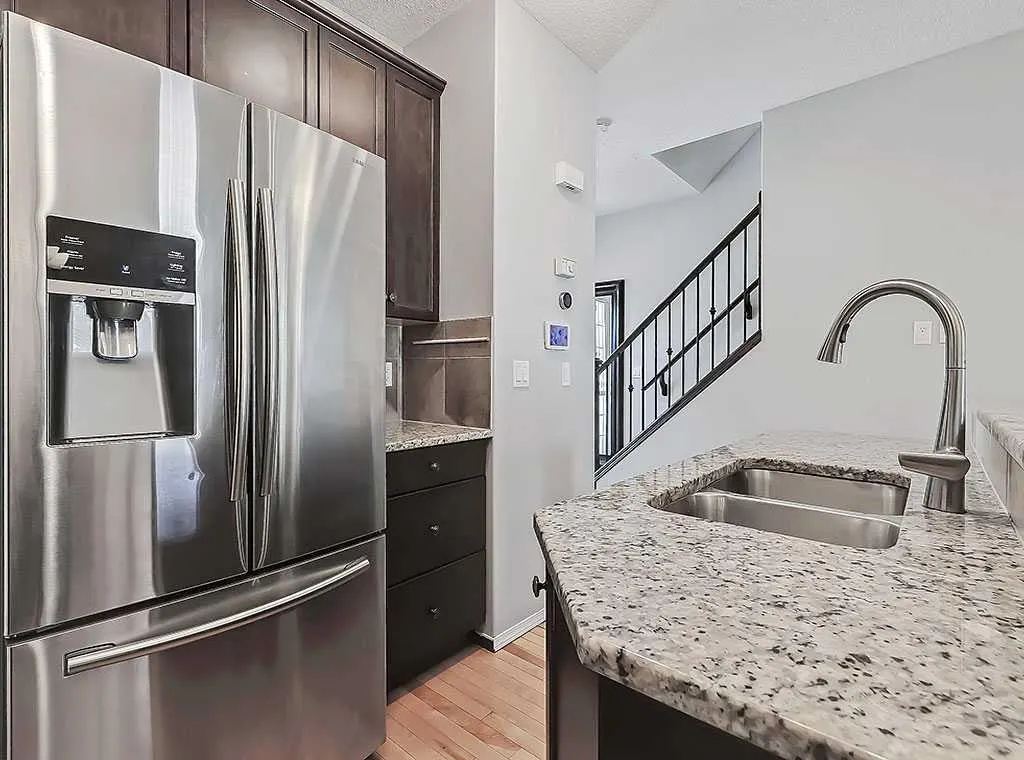 92 Cranford Crescent SE