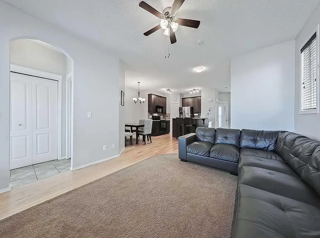 92 Cranford Crescent SE