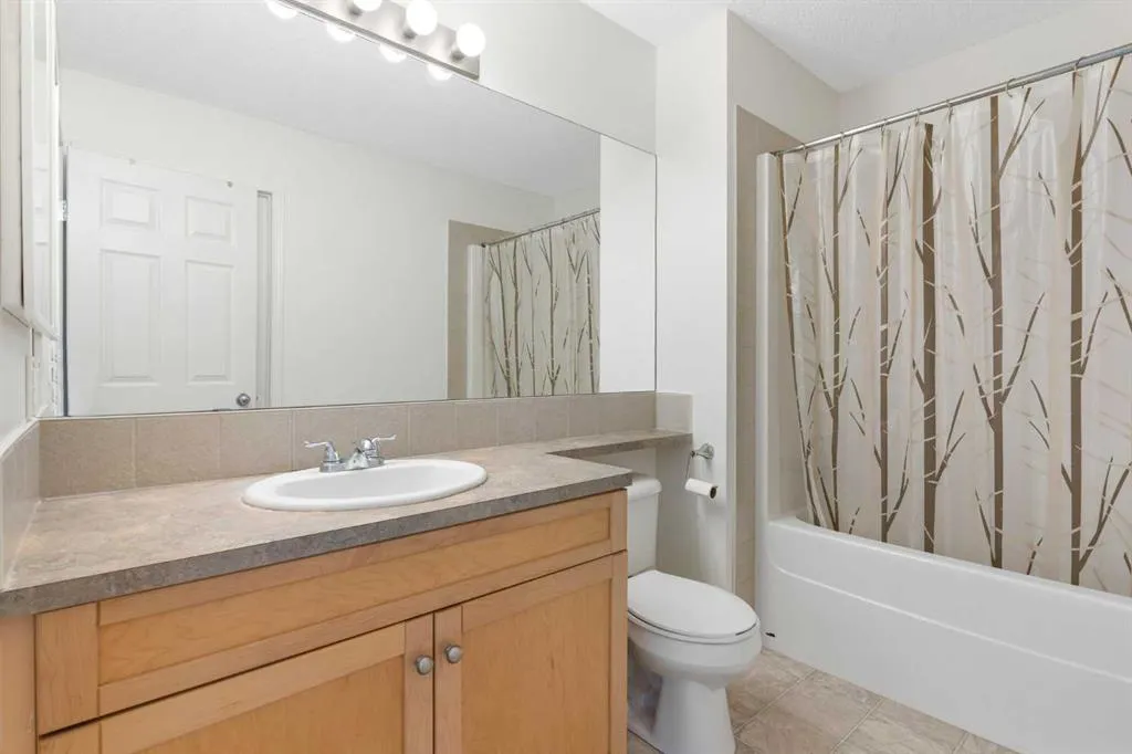 119 Royal Birch Villas NW