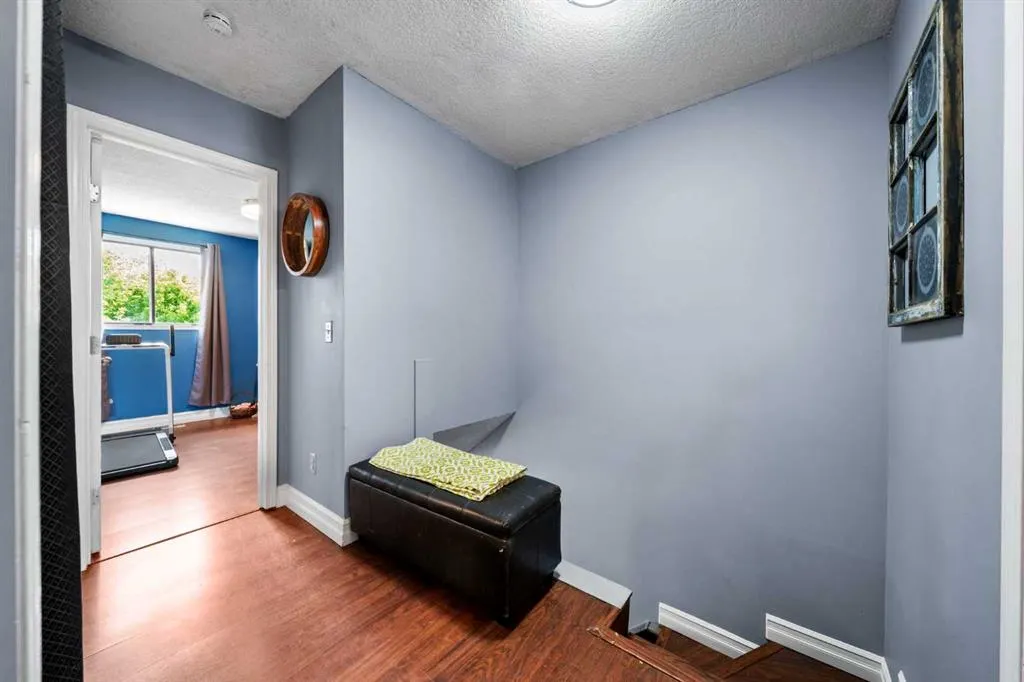 643 4 Avenue NE, #23